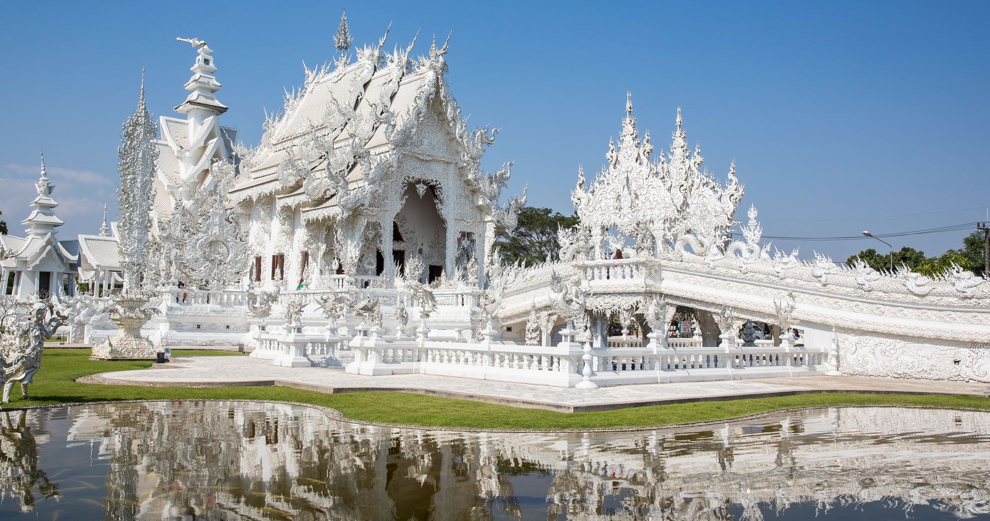 Featured image for “Cycling to the White Temple, Chiang Rai, Thailand”