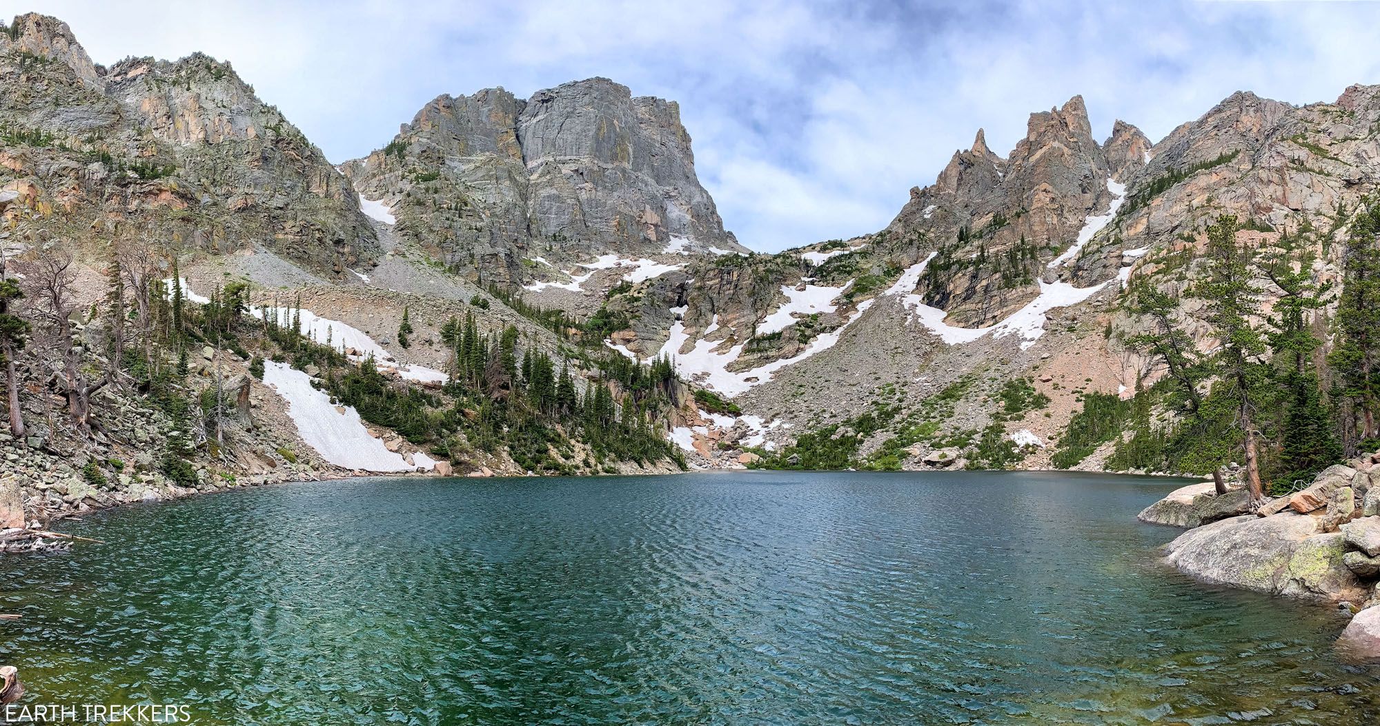 Featured image for “Nymph, Dream & Emerald Lake Hike (+ How to Add on Bear Lake & Lake Haiyaha)”