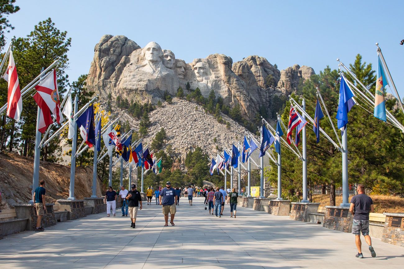 How to Visit Mount Rushmore: 10 Things to Know Before You Go – United States – Earth Trekkers