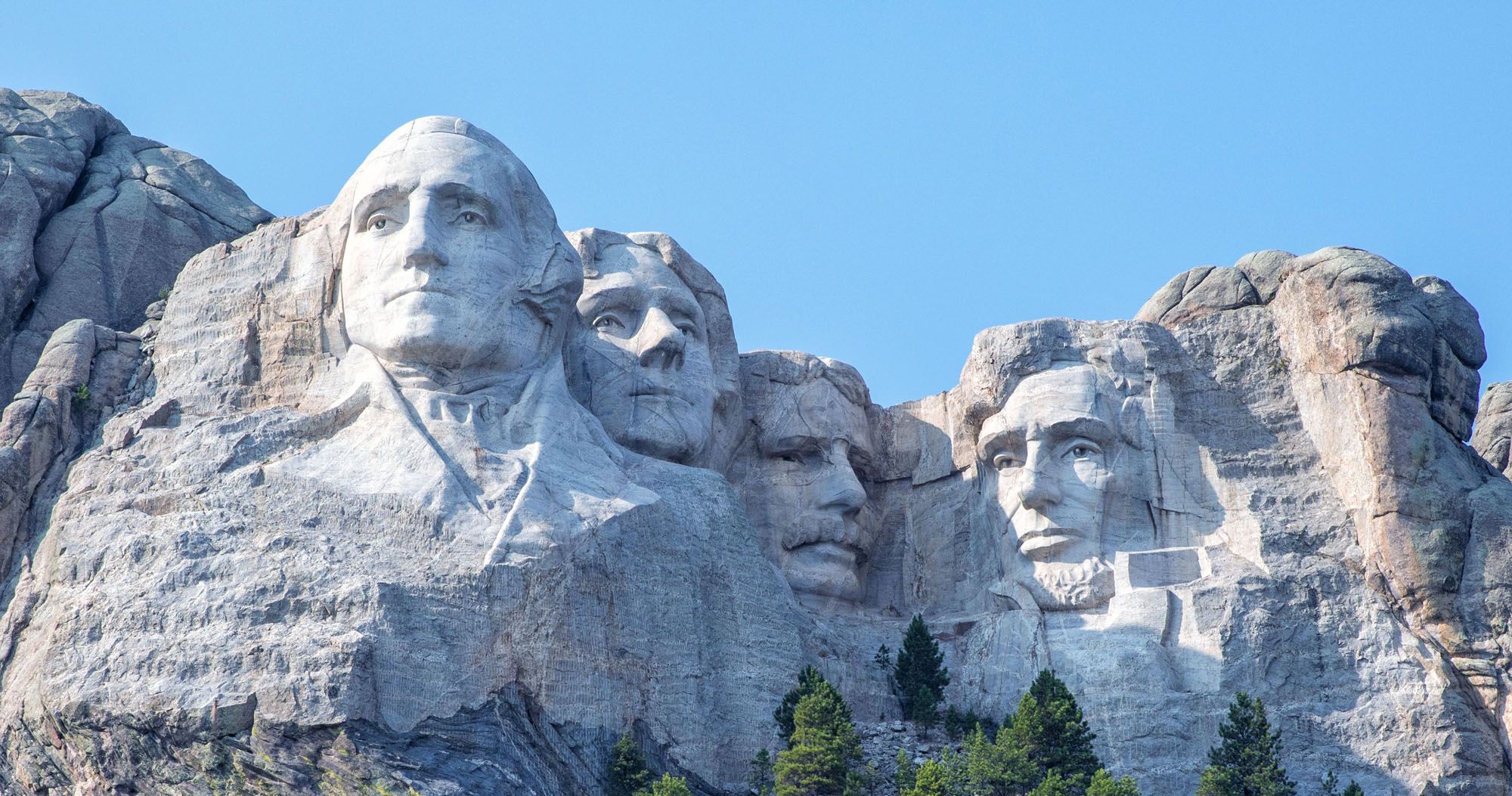 Featured image for “How to Visit Mount Rushmore: 10 Things to Know Before You Go”