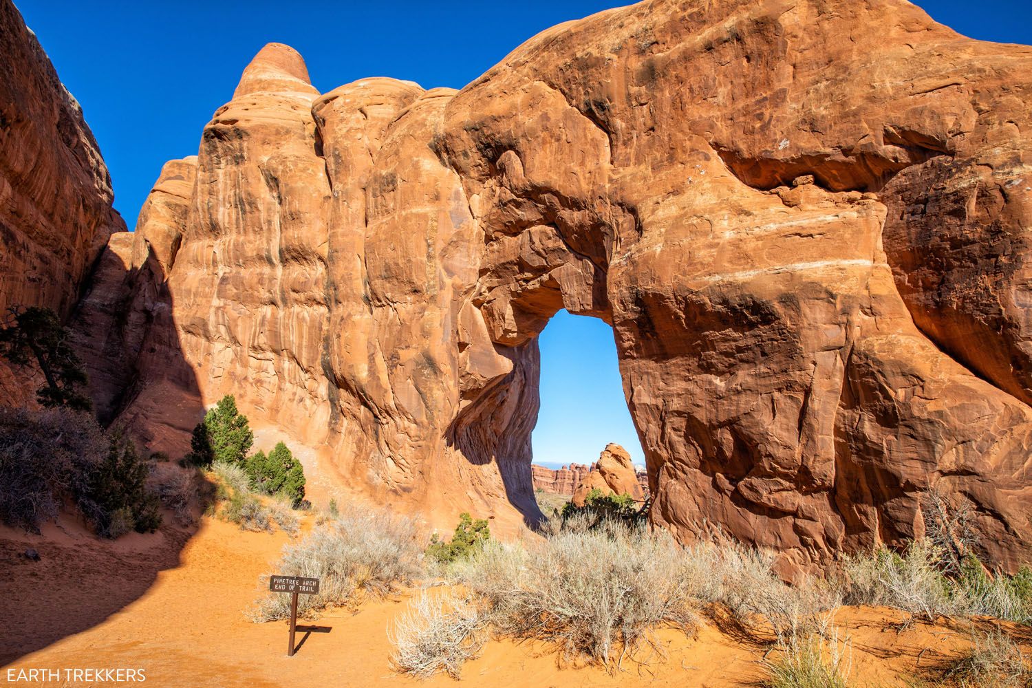 Pinetree Arch | Best things to do in Arches National Park