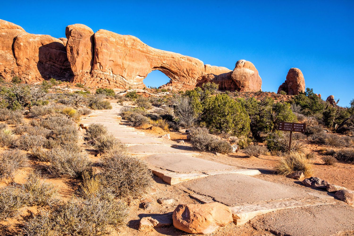 Window Arch | One Day in Canyonlands and Arches