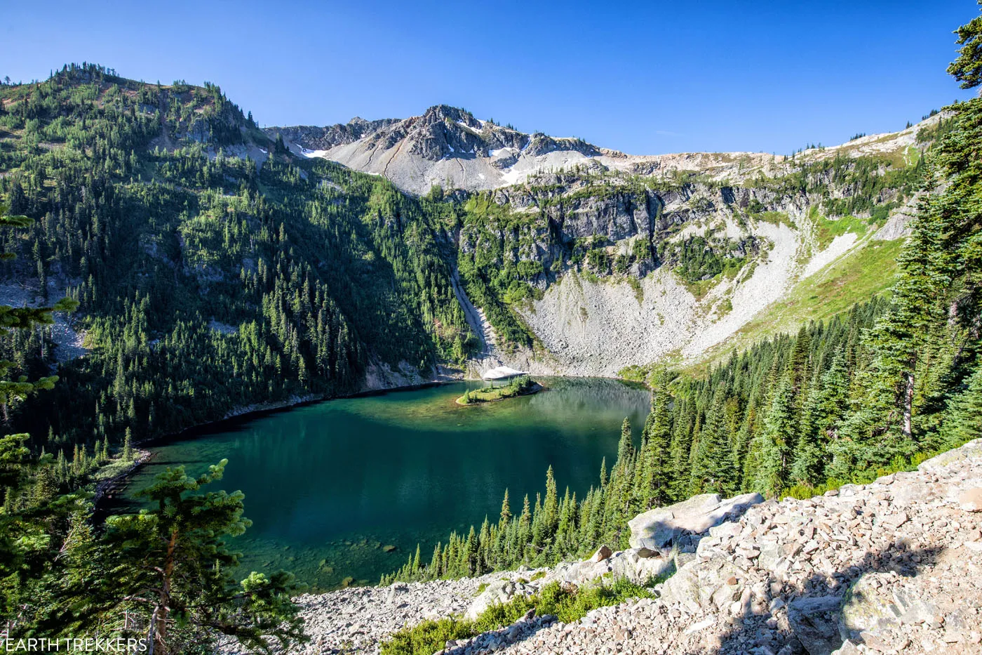 The view of Lake Ann from the Maple Pass Loop in August