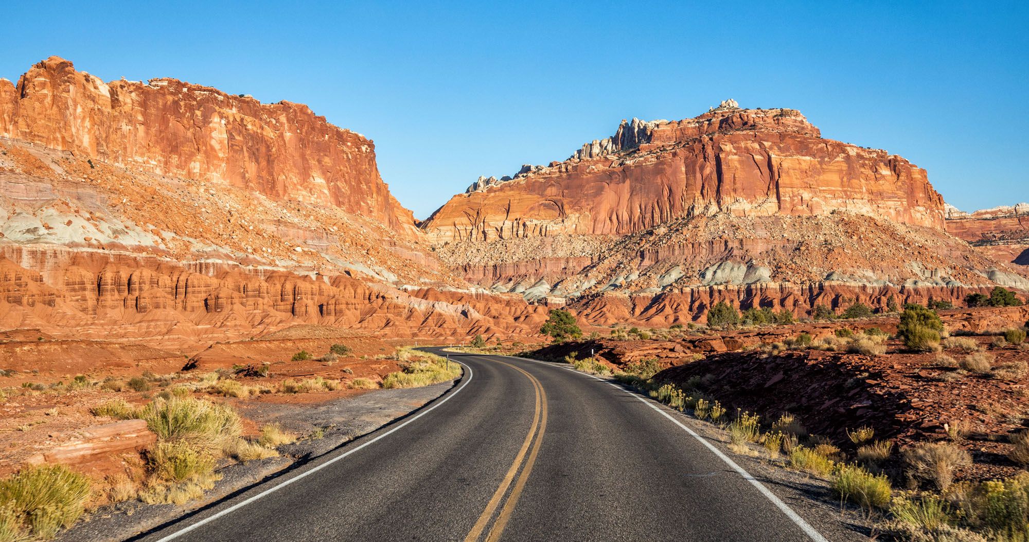 Featured image for “Arches, Canyonlands and Capitol Reef National Parks: 10 Day Road Trip Itinerary”