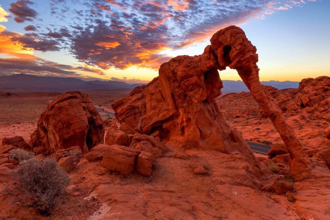 16 Best Things to Do in the Valley of Fire, Nevada Earth Trekkers