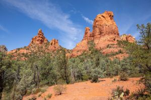 How to Hike the Brins Mesa – Soldier Pass Loop in Sedona | Earth Trekkers