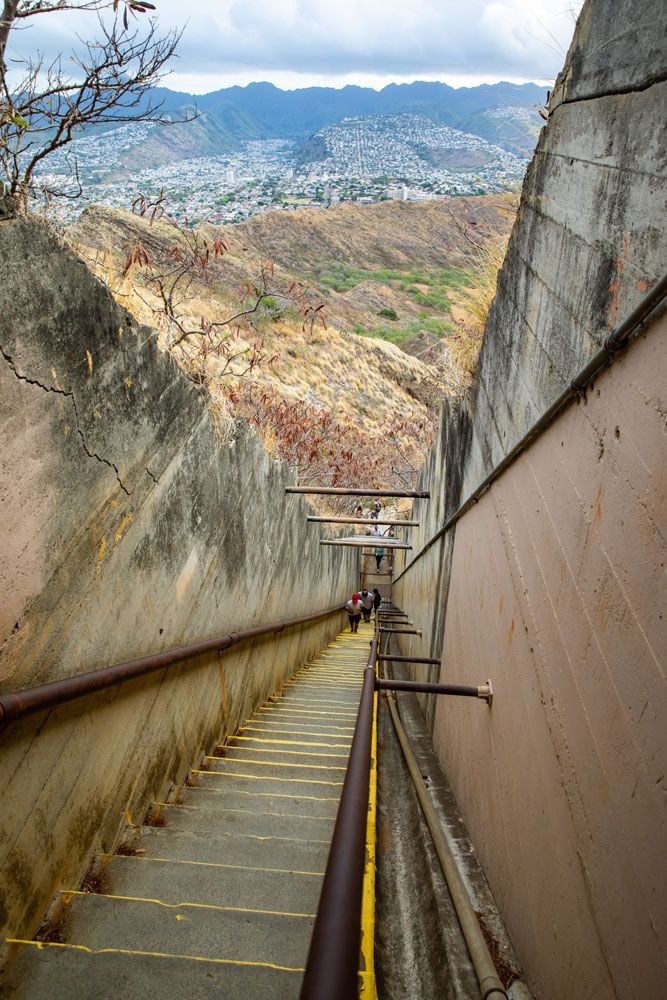 view from diamond head mountain