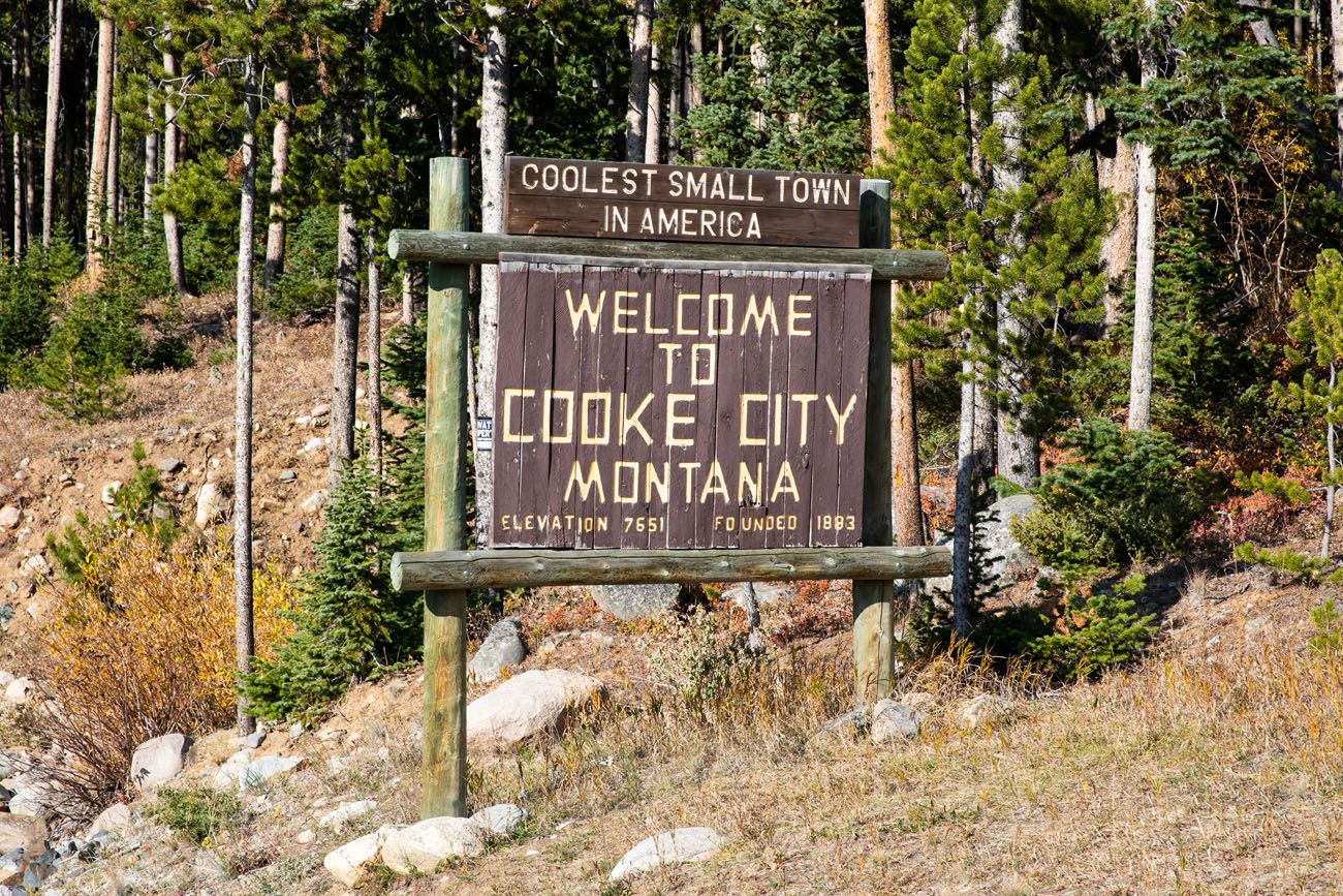 Cooke City Sign