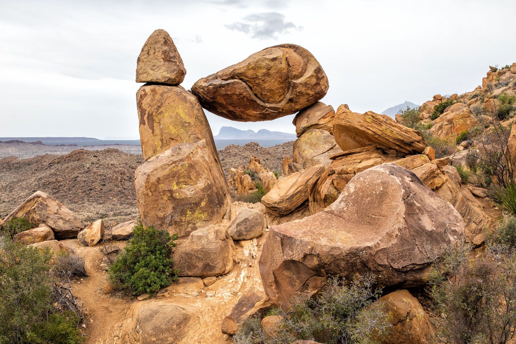 Balanced Rock | Best National Parks in November