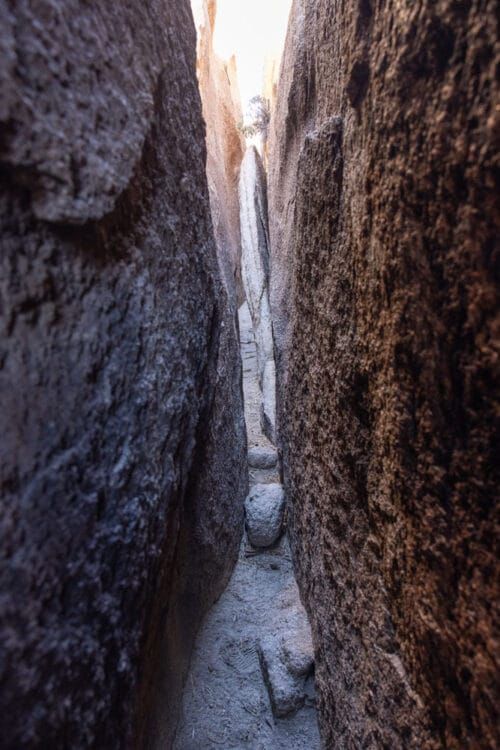 How to Hike the Hall of Horrors Joshua Tree National Park Earth Trekkers