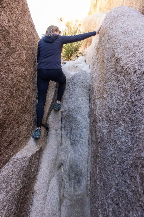 How to Hike the Hall of Horrors Joshua Tree National Park Earth Trekkers