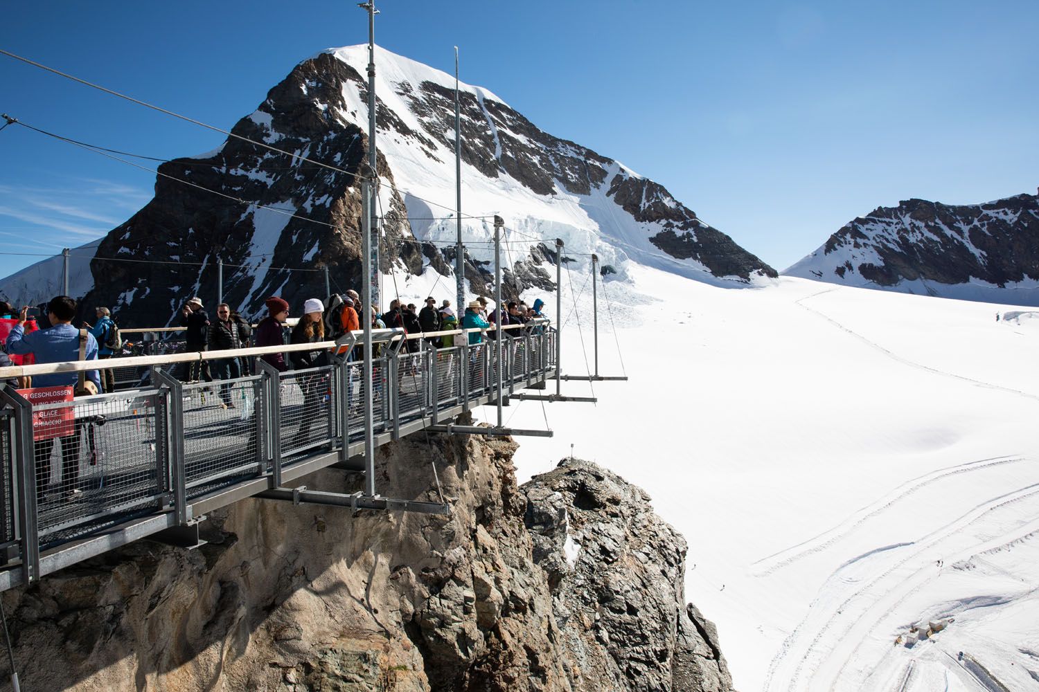 Sphinx Terrace Jungfraujoch | One Day in the Jungfrau Region