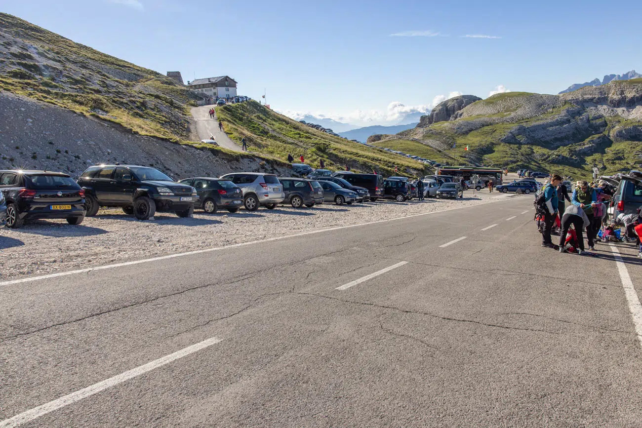Tre Cime Rifugio Auronzo Parking Lot