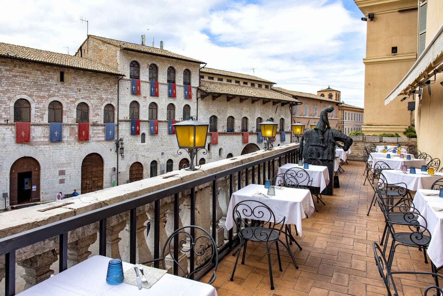 Assisi Restaurant