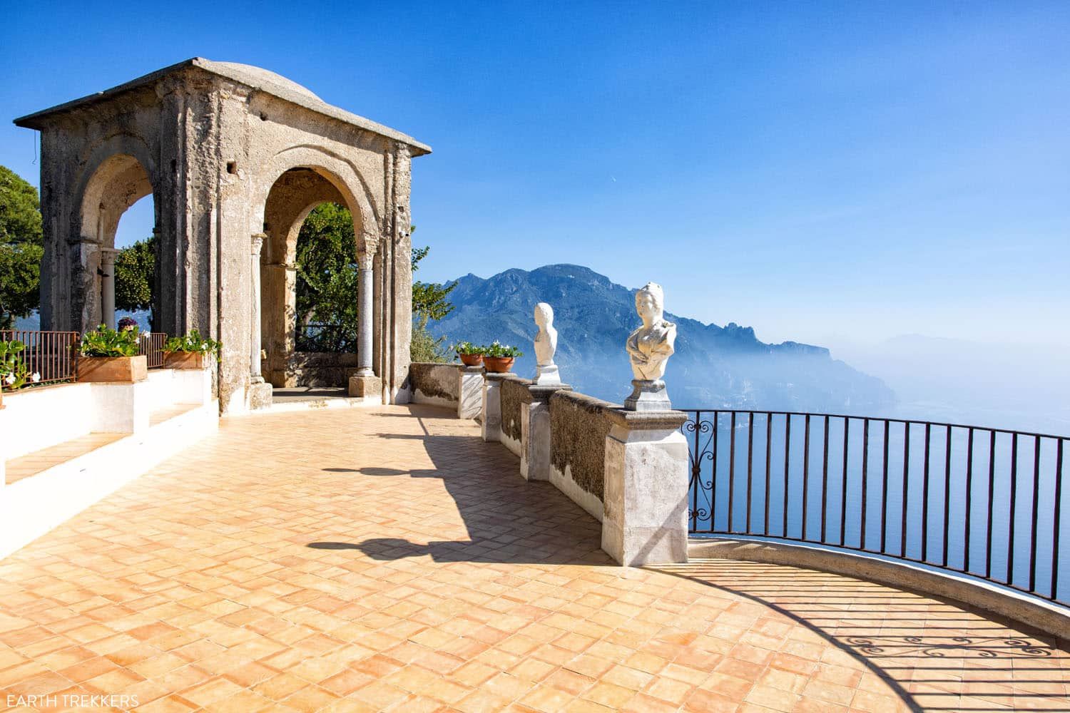 Infinity Terrace Villa Cimbrone | Best Things to do on the Amalfi Coast