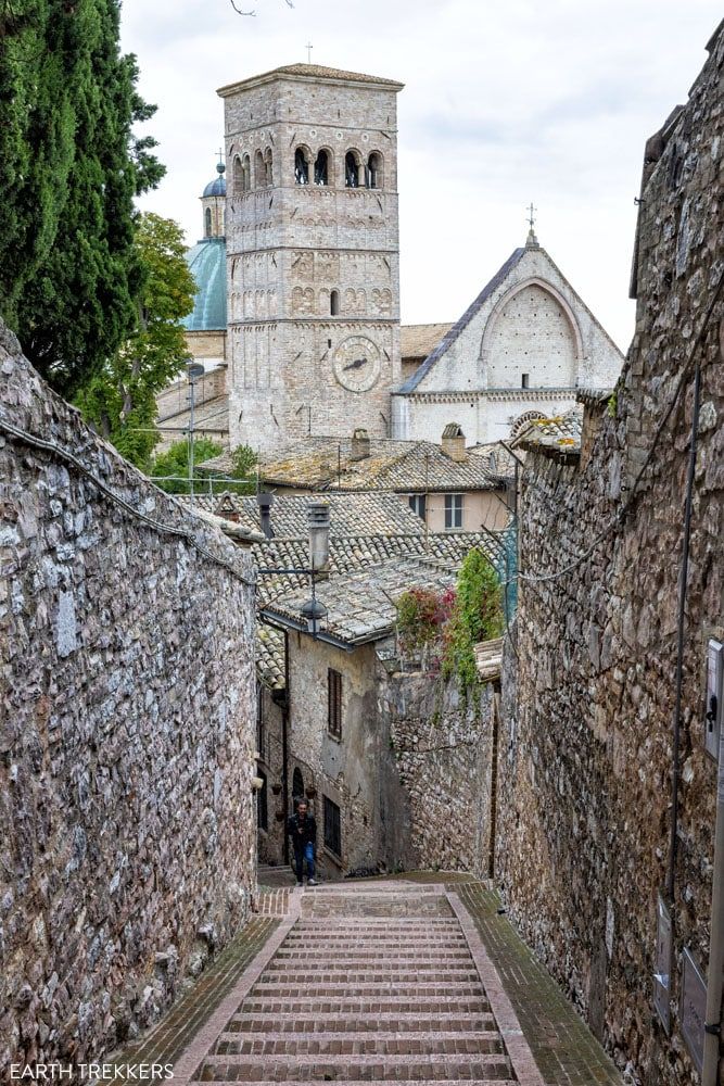 One Day in Assisi Itinerary | One Day in Assisi Walking Tour