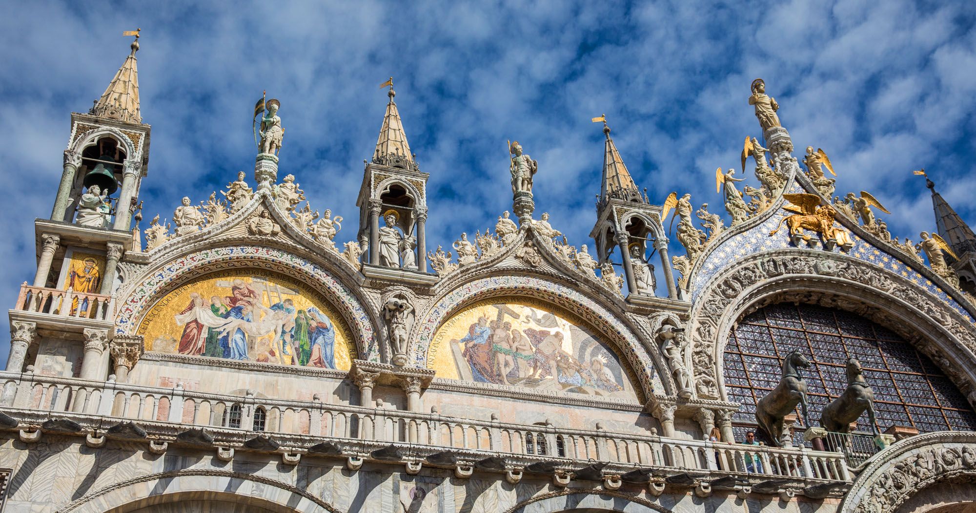 Featured image for “How to Visit St. Mark’s Basilica & Skip the Line”