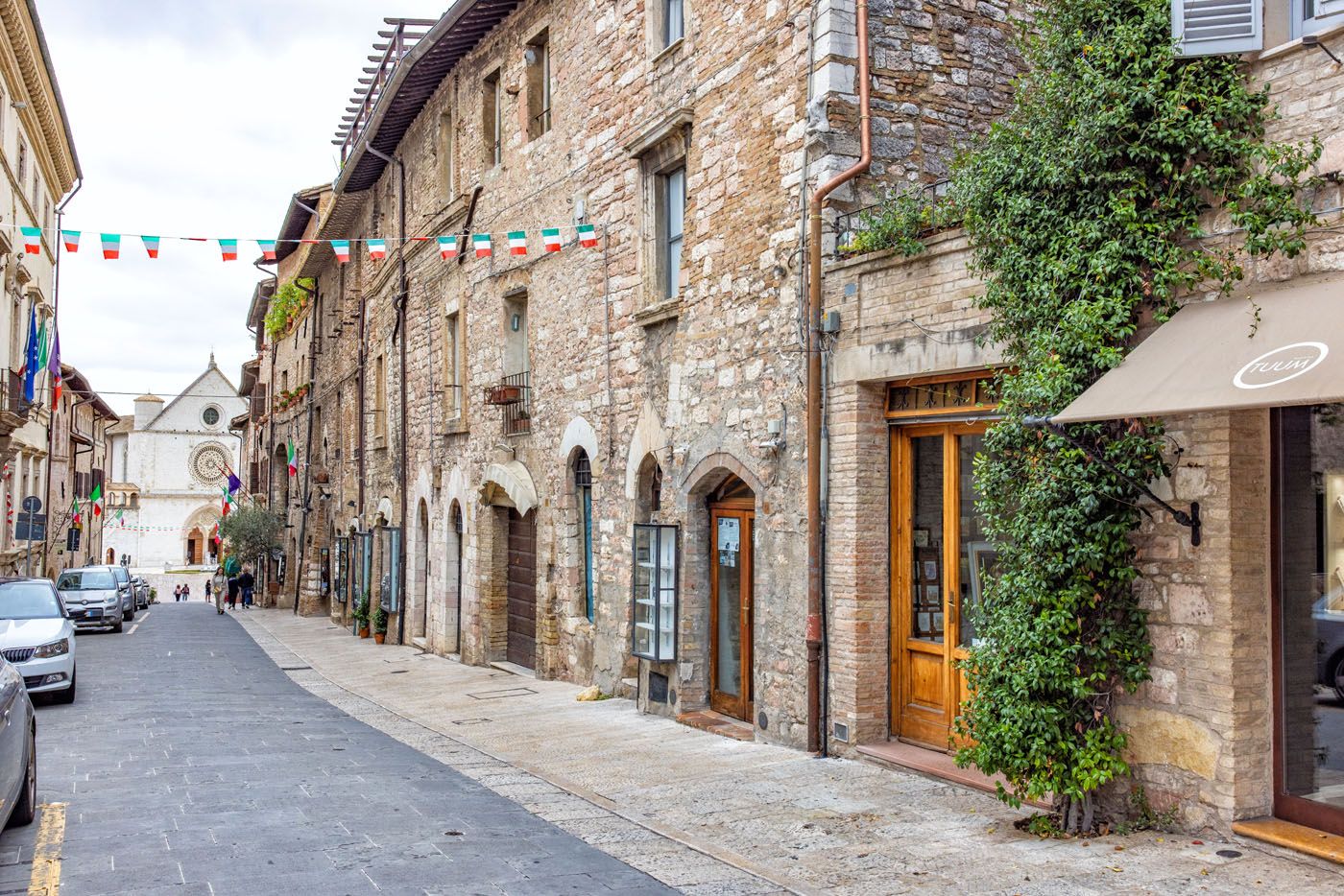 Via San Francesco | One Day in Assisi Walking Tour
