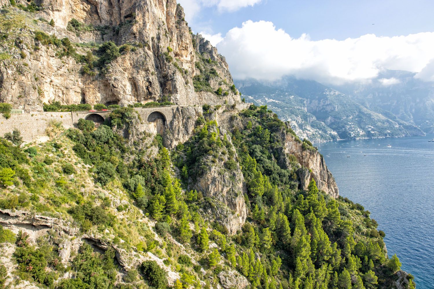 driving-the-amalfi-coast-what-s-it-like-is-it-a-good-idea-earth