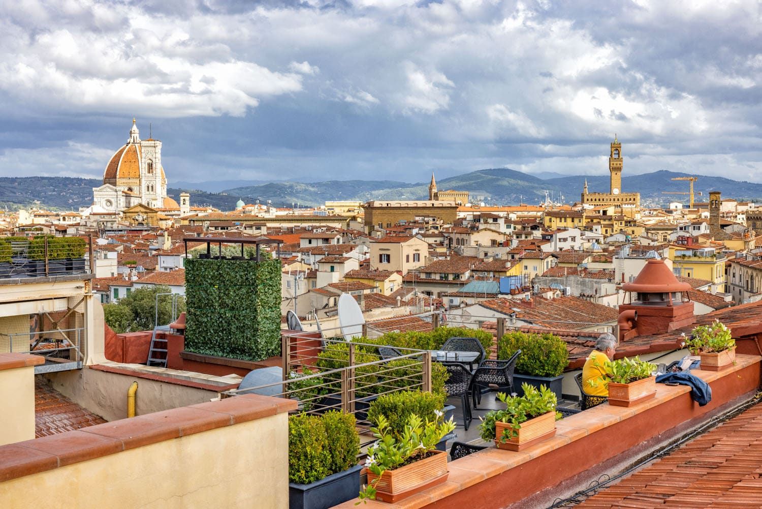 SESTO on Arno Rooftop Bar Florence | Best Rooftop Bars in Florence
