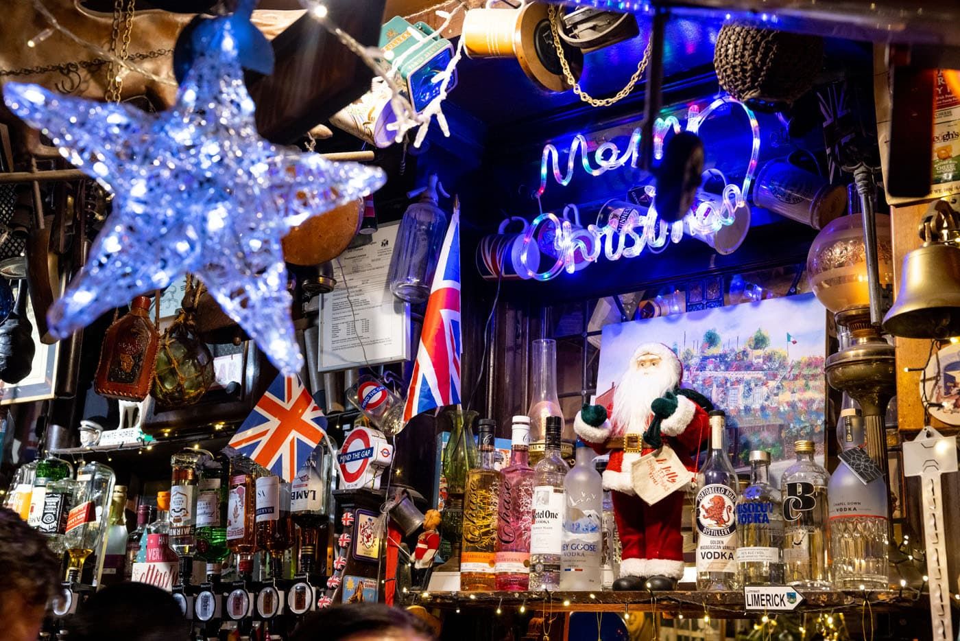 Churchill Arms at Christmas | London Christmas Lights