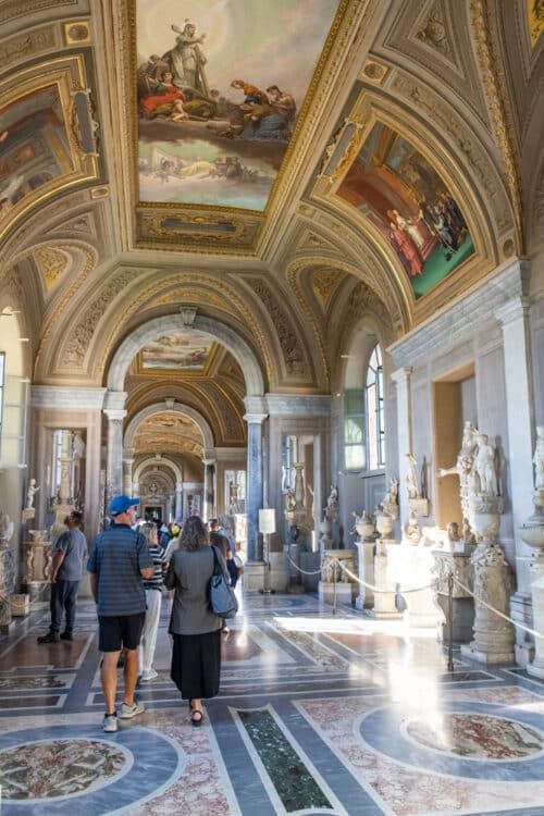 How to Visit the Vatican Museums & St. Peter’s Basilica in 2023 – Earth ...