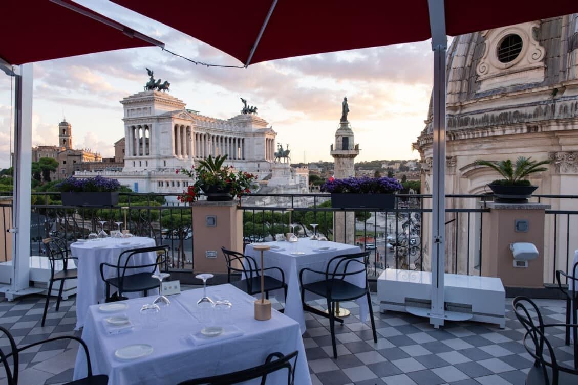 7 Best Rooftop Bars in Rome (Plus Practical Tips & Photos) Earth Trekkers