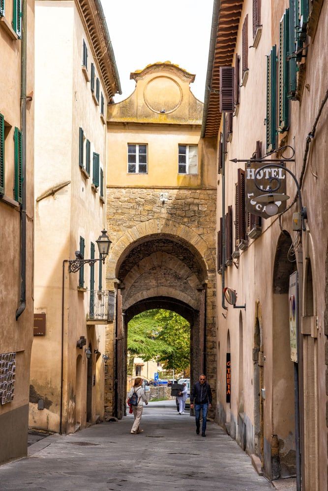 Porta Fiorentina | Best Things to Do in Volterra
