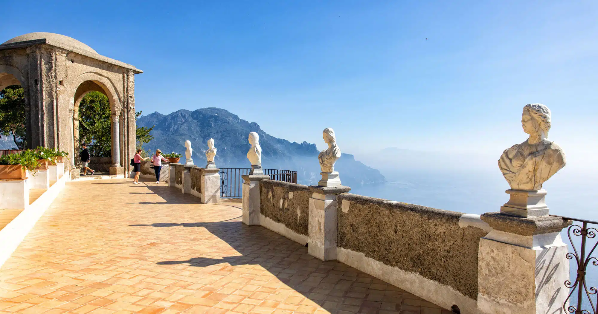 Featured image for “15 Best Things to Do on the Amalfi Coast of Italy”