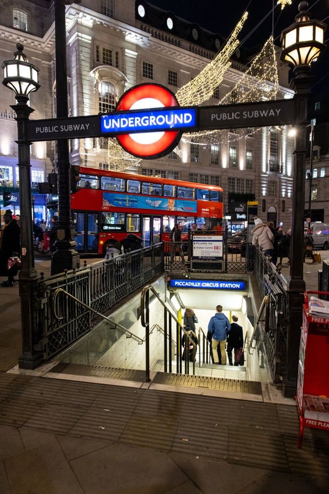 Piccadilly Circus Underground | First time in London