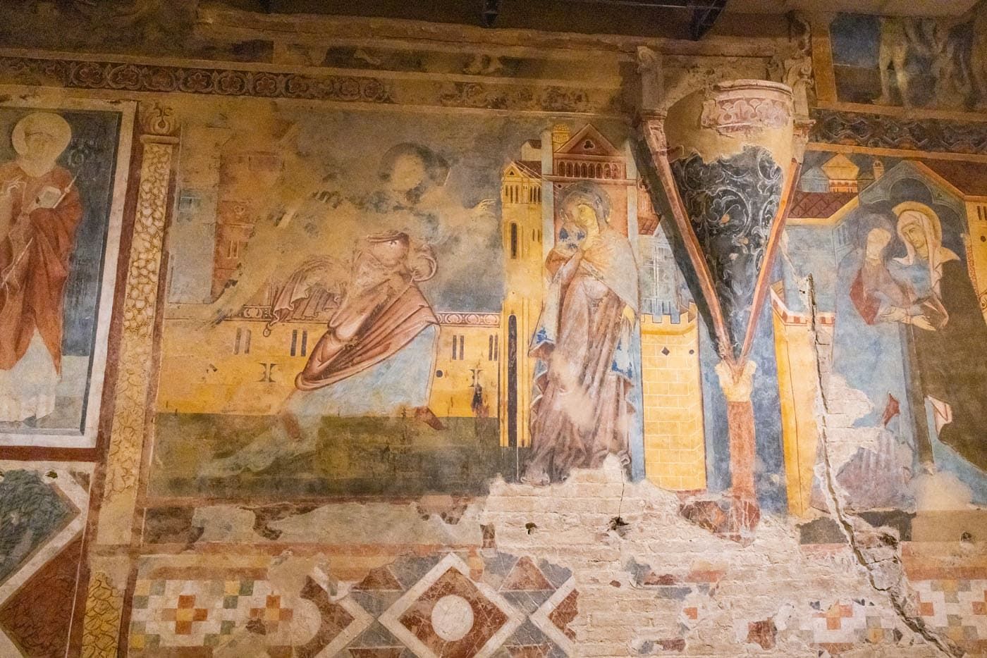 Siena Crypt Frescoes | How to visit the Siena Cathedral