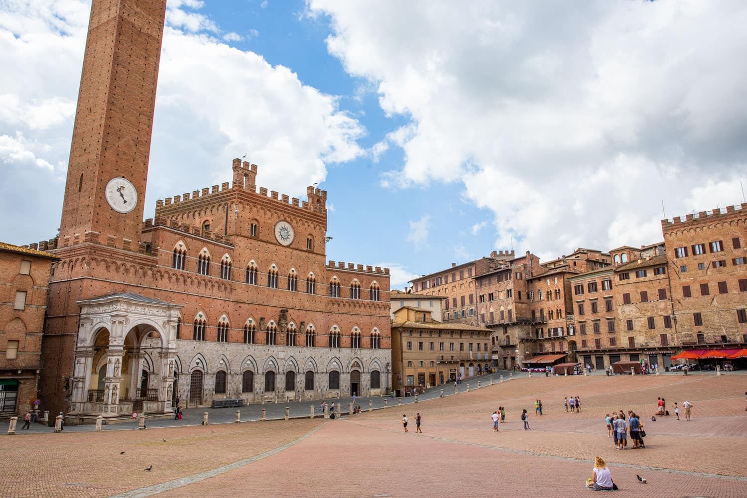 Piazza del Campo Siena | Best Things to Do in Siena