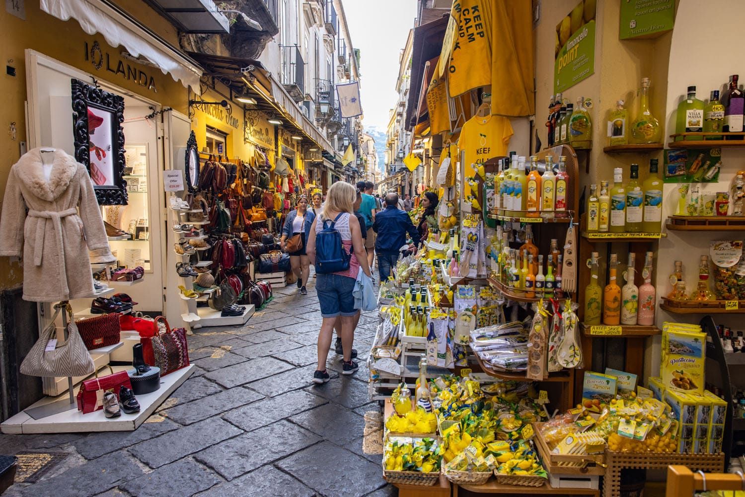 Sorrento Shopping | Best Things to Do in Sorrento