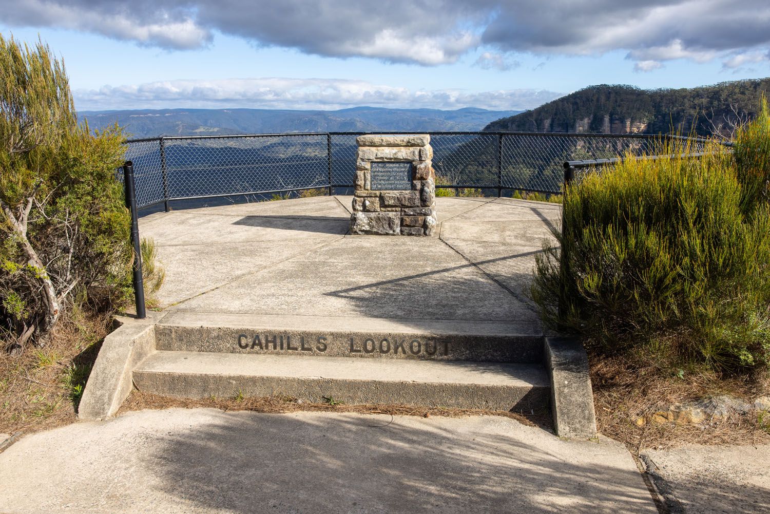 Cahills Lookout | Best Things to Do in the Blue Mountains