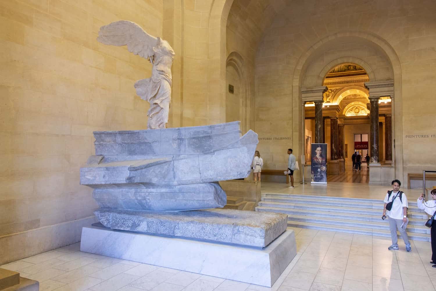 Winged Victory of Samothrace | How to visit the Louvre