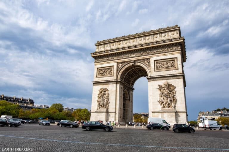 Paris Bucket List: 40 Epic Things To Do In Paris – Earth Trekkers