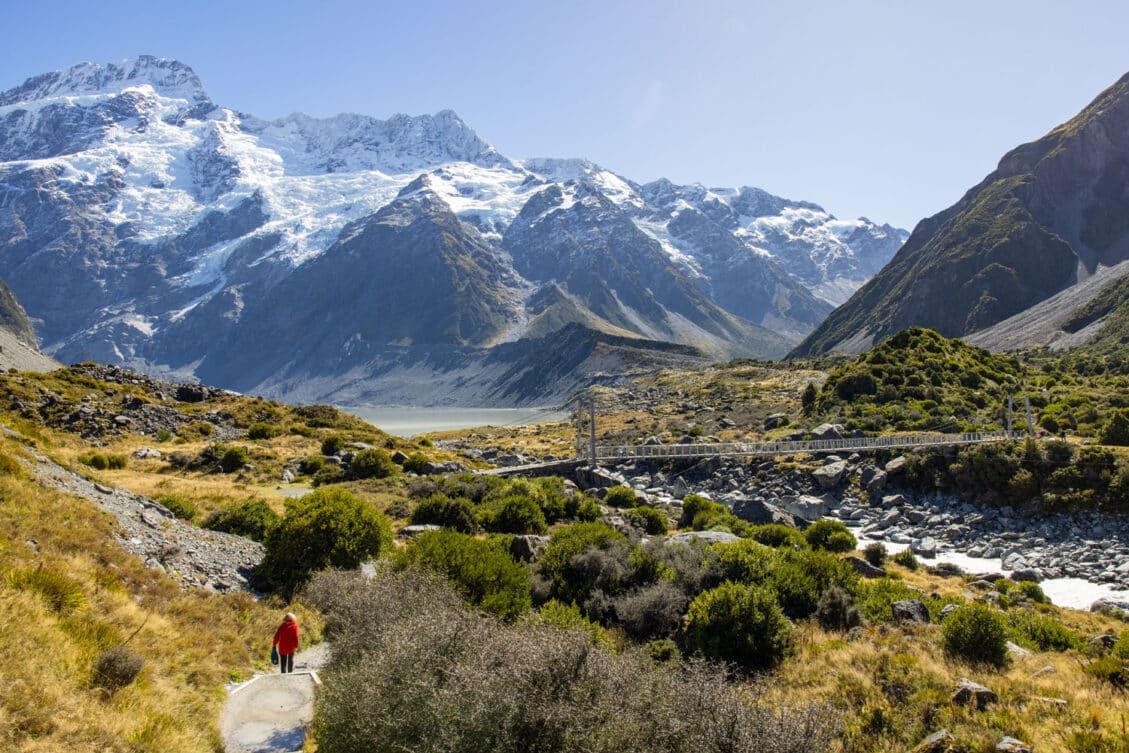 Hooker Valley Track Hiking Guide: Stats, Map & Photos – Earth Trekkers