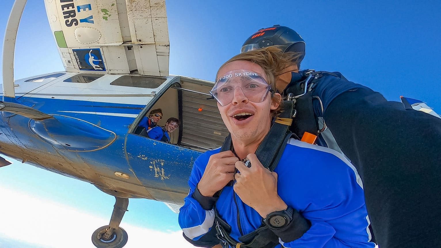 Skydiving in Sydney, Australia: What to Expect & Recommended Companies ...