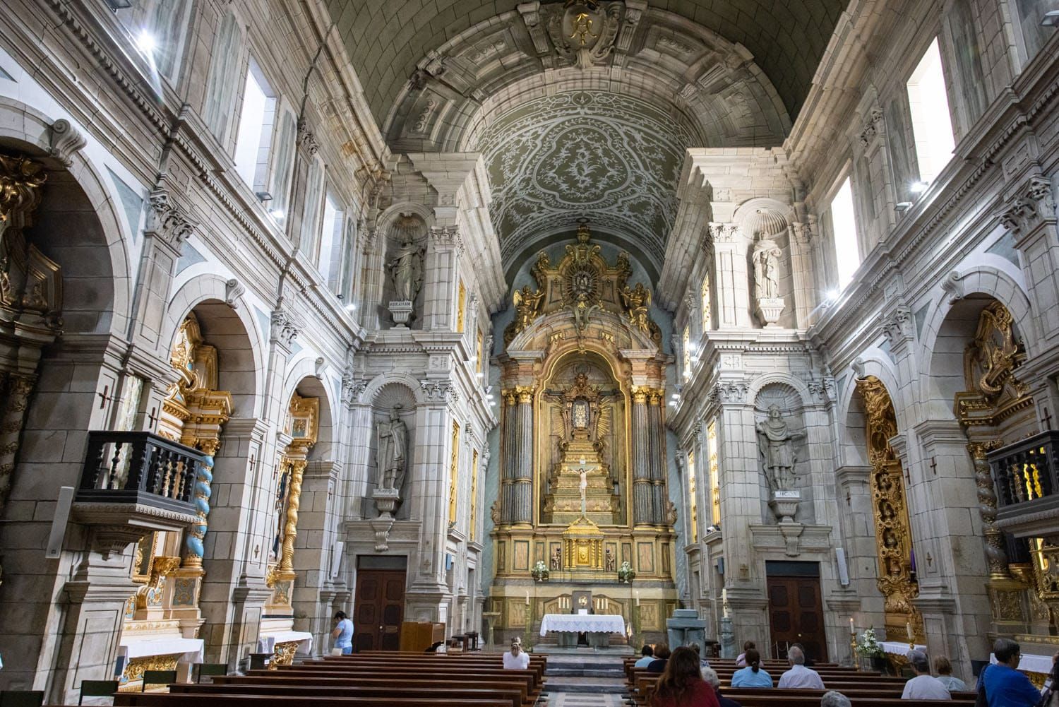 Basilica dos Congregados Interior | Things to Do in Braga
