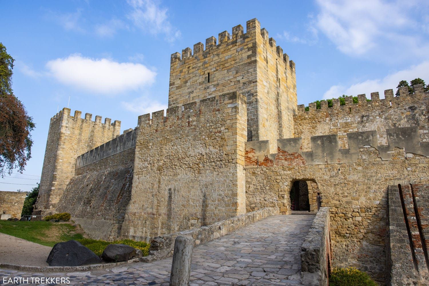 Castelo de Sao Jorge | Best Things to Do in Lisbon