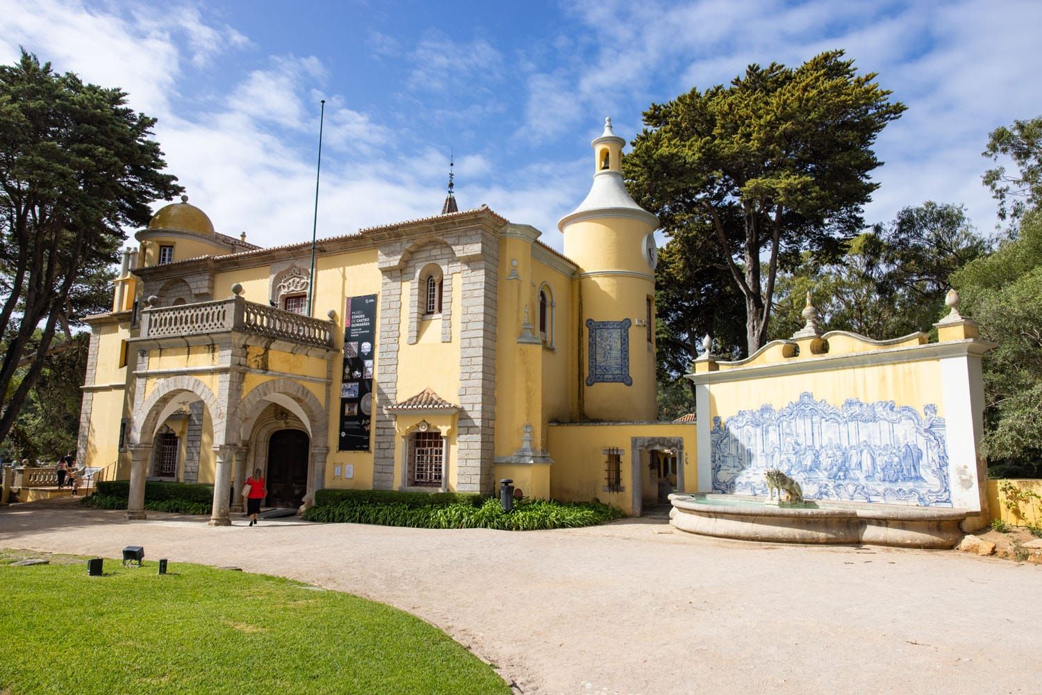 Palace of the Counts of Castro Guimarães | Best things to do in Cascais