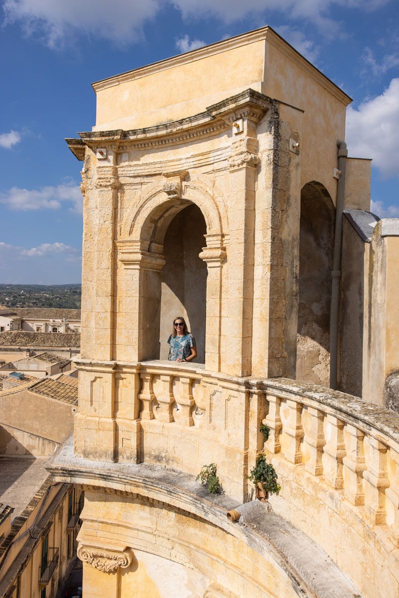 Julie in Noto