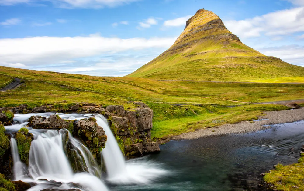 Iceland Travel Guide
