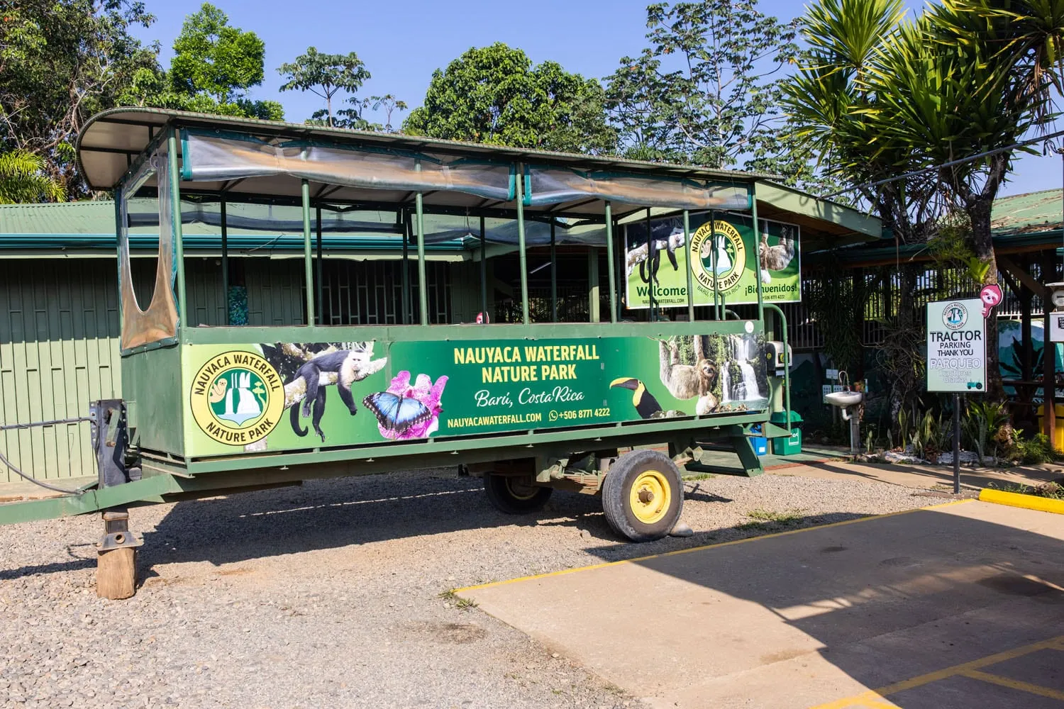 Nauyaca Waterfall Nature Park Trolley
