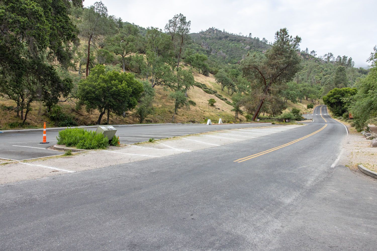 Bear Gulch Day Use Parking Area