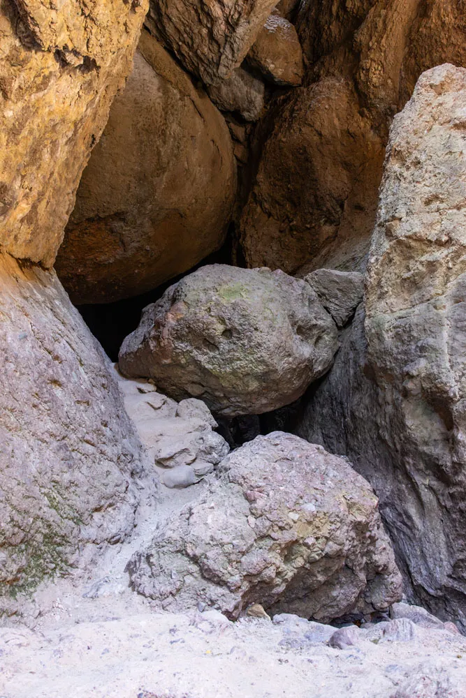 Balconies Cave Pinnacles NP