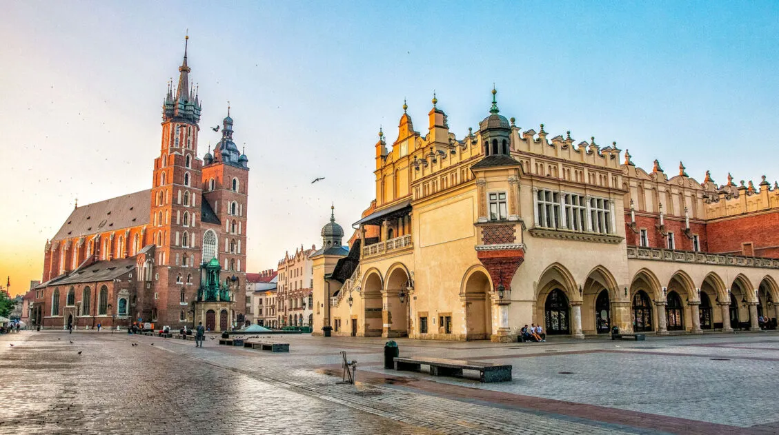 Poland Travel Guide