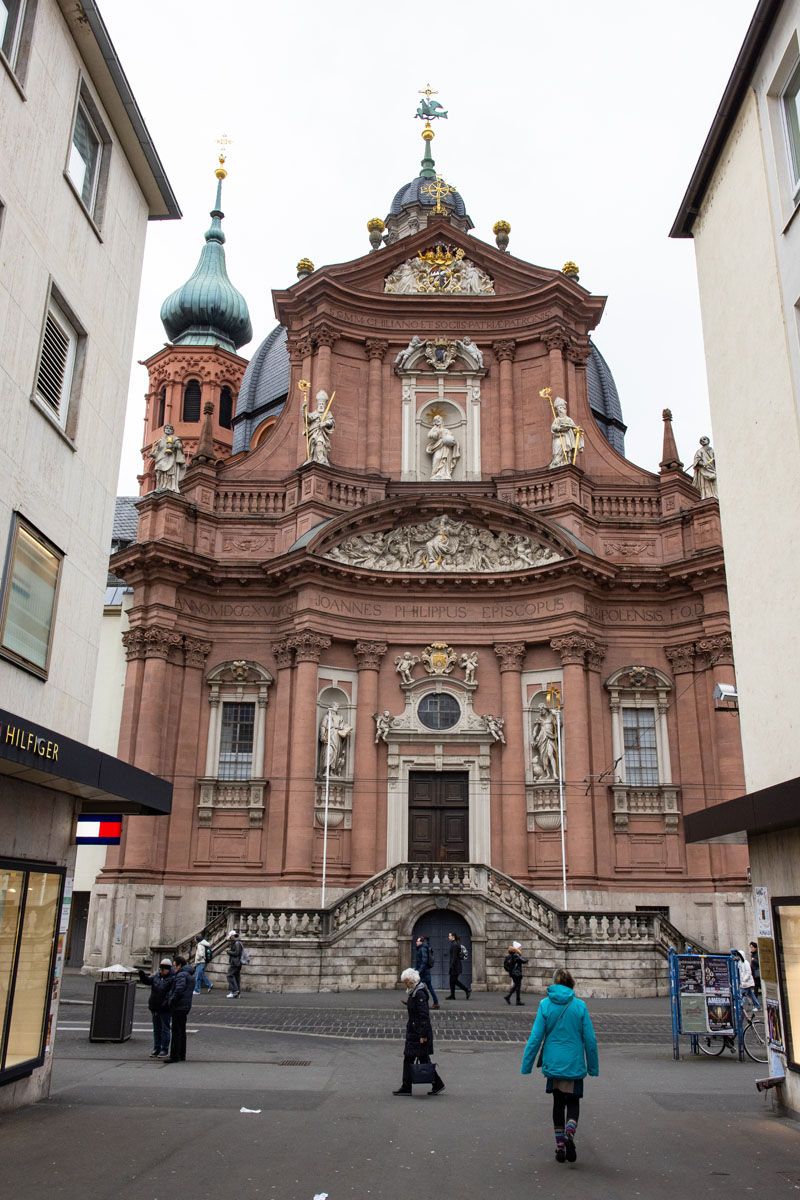 Neumunster Collegiate Church