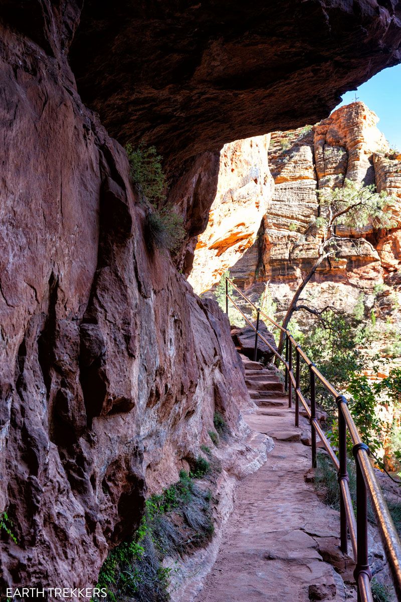 Canyon Overlook Trail Overhang