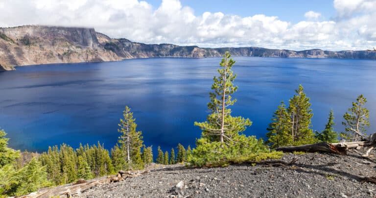 How to Visit Wizard Island Crater Lake